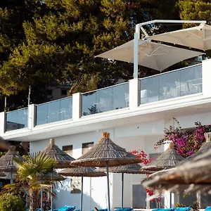 Hotel Jaroal, Sarande